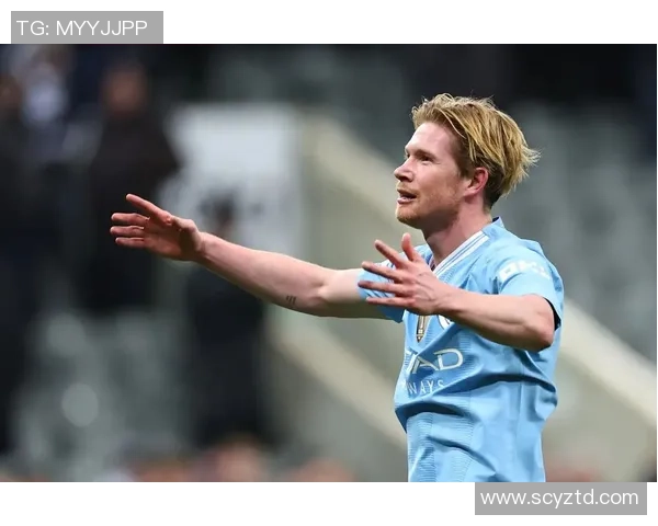 足球明星比心壁纸精选展现热爱与激情的完美视觉盛宴 足球明星比心壁纸精选展现热爱与激情的完美视觉盛宴