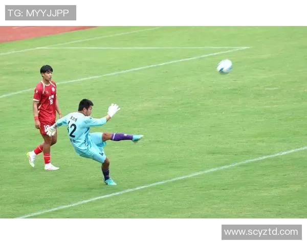 足球明星场外鞋子揭秘他们的时尚选择与个性风格